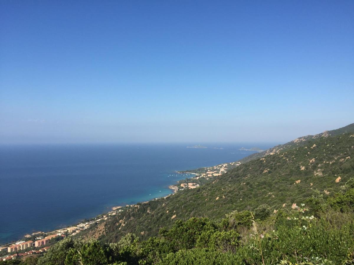 Ajaccio Magnifique: Beachfront T2 With Sea View And Private Parking *